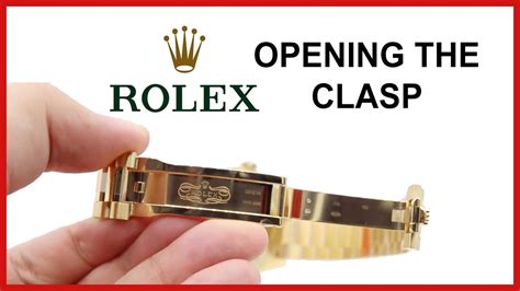 apertura scatola rolex|How to Open a Rolex Watch .